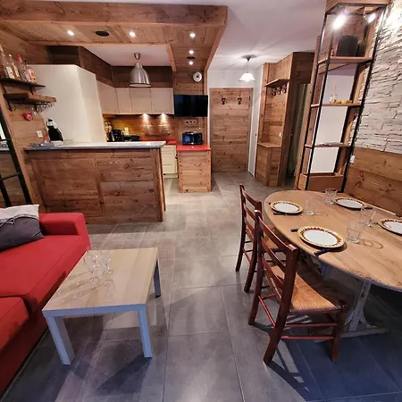 Apartment Cosy Aux Gets, Balcon Et Parking Au Centre - Fr-1-598-184 *