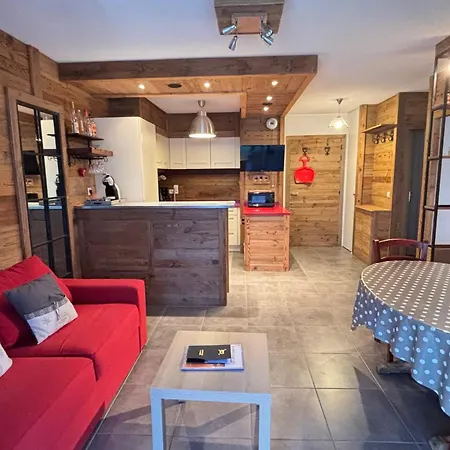 شقة Cosy Aux Gets, Balcon Et Parking Au Centre - Fr-1-598-184 لي جيه